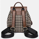 https://cdn.shopifycdn.net/s/files/1/0752/7143/8651/files/bf88e025-043b-4346-b935-6a594d377bea.jpg?v=1746429625