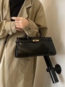 https://cdn.shopifycdn.net/s/files/1/0752/7143/8651/files/High-End-Burgundy-Briefcase-Ladies-Zipper-Large-Capacity-Underarm-Bag-Elegant-Retro-Women-s-Commuting-Handbag_cf856285-a62c-46f2-81a3-b2c88115c298.webp?v=1739266834