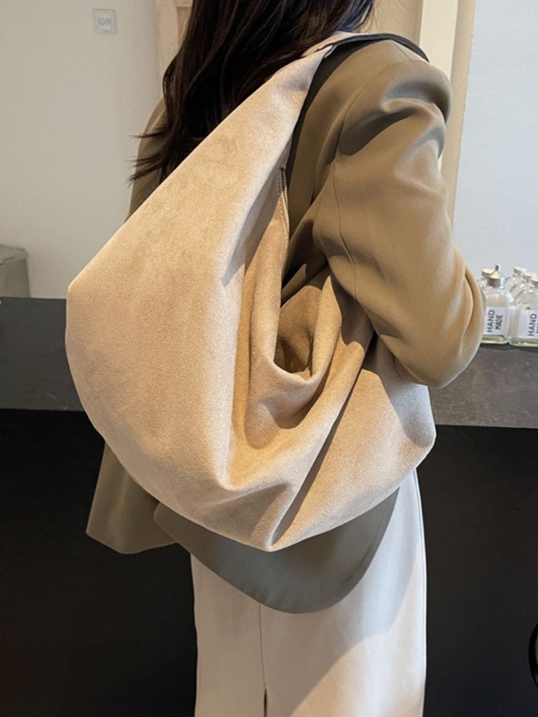 https://cdn.shopifycdn.net/s/files/1/0726/5917/3529/files/ArtisanAttachesLargeCapacityCasualShoulderBag1.jpg?v=1780482446