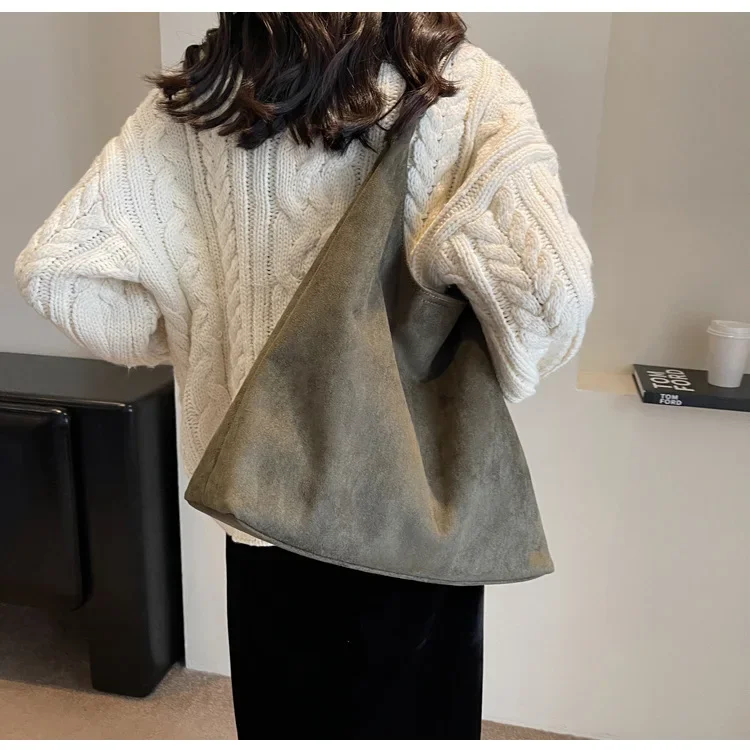 https://ae01.alicdn.com/kf/Sfbe40136de7244278a0b1f3745484f7a6.jpg