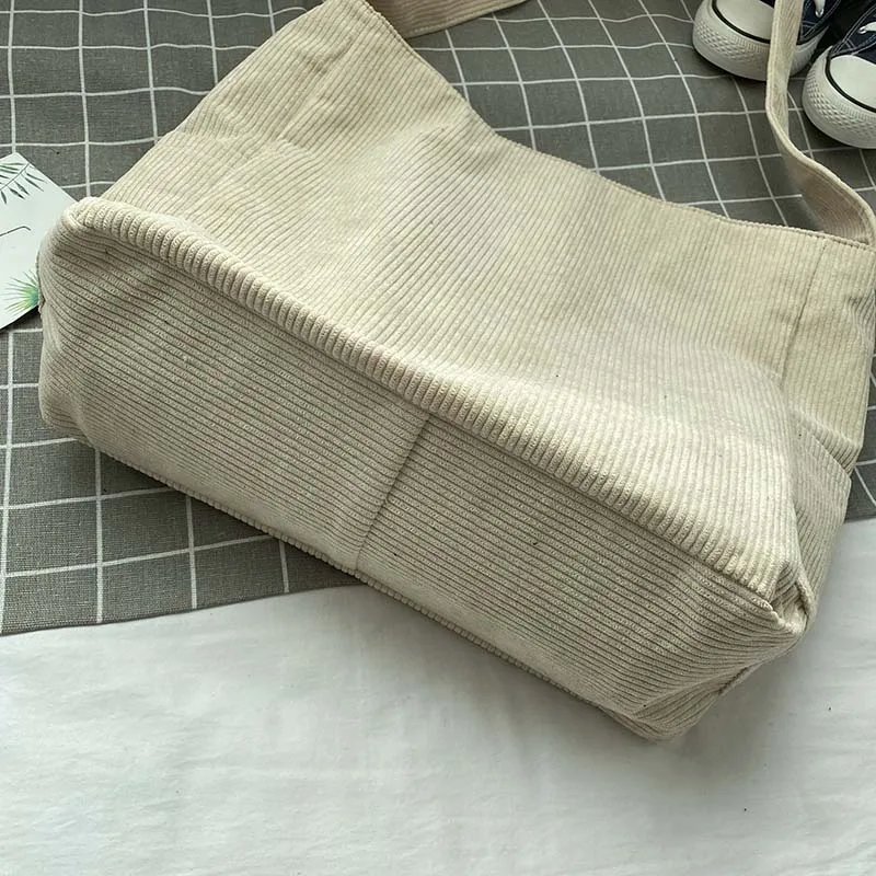 https://ae01.alicdn.com/kf/Se8c0e227ad784c2b97a8334741b3f84cV.jpg