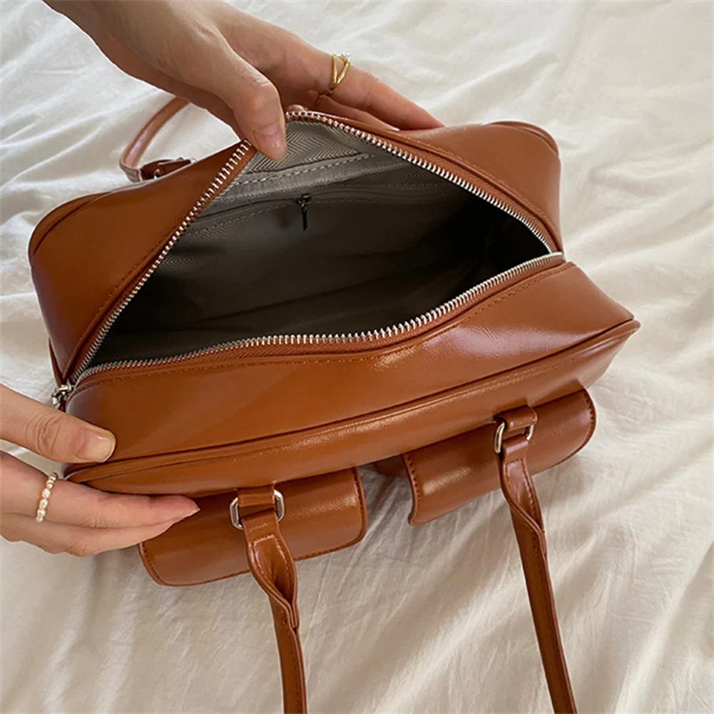 https://ae01.alicdn.com/kf/Sc71f8a16714743ac8f65955a2dc96eb7Z/Retro-Damen-Schulranzen-Hobo-Tasche-Pu-Leder-Einkaufstasche-Mode-solide-Designer-Achsel-Tasche-l-ssig-Doppelt.jpg