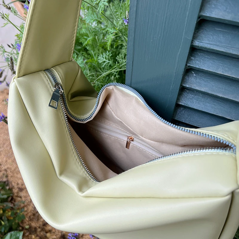 https://ae01.alicdn.com/kf/S69b2df269ce84627a57fef87866f575cI/Neue-einfarbige-pu-weiches-Leder-Damen-Umh-ngetasche-mit-gro-er-Kapazit-t-kleine-Pendler-College.jpg