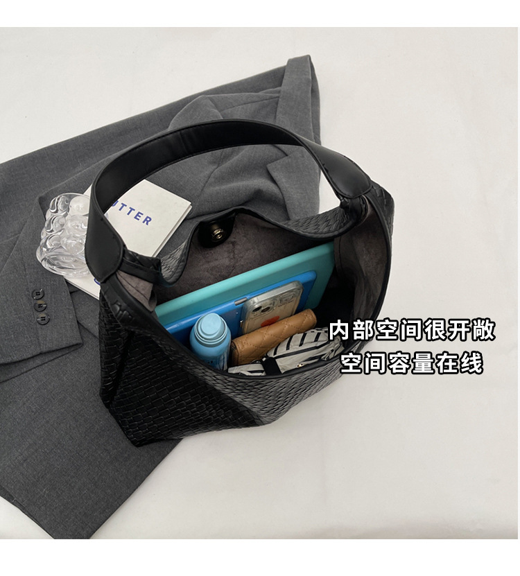 https://cbu01.alicdn.com/img/ibank/O1CN01XyWkok1Tpu7j4sswh_!!2216625632432-0-cib.jpg