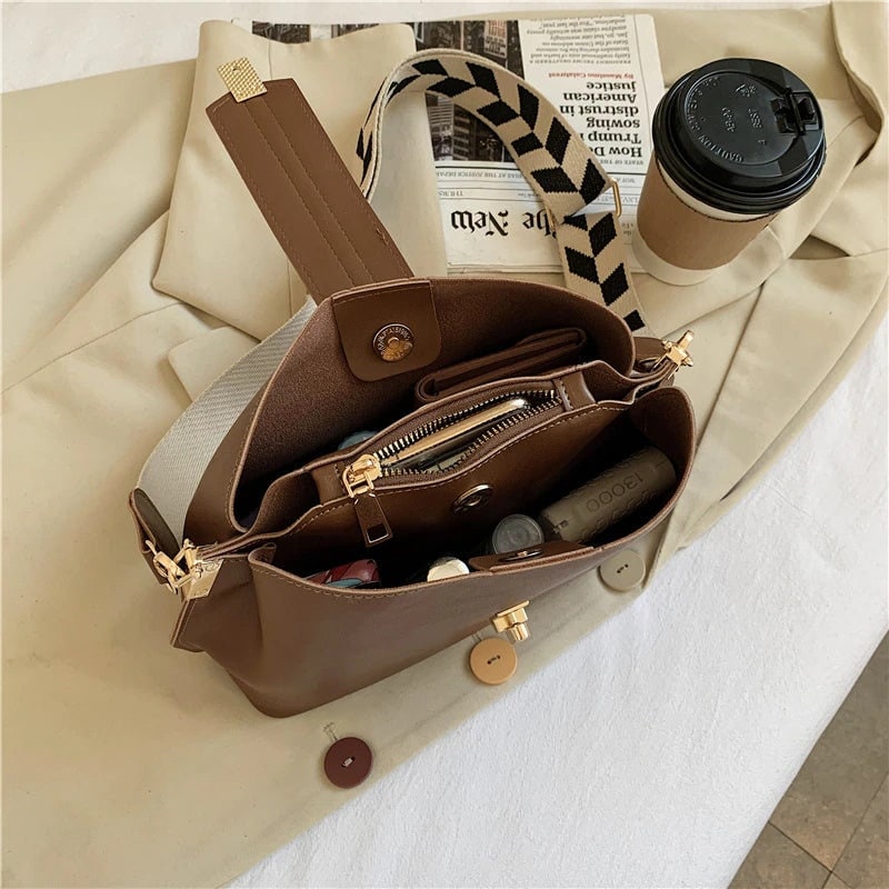 https://cdn.shopifycdn.net/s/files/1/0645/7799/5005/products/il_fullxfull.4081482977_m6af.jpg?v=1688780651