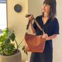 https://cdn.shopifycdn.net/s/files/1/0645/7799/5005/files/Ellie-Deep-Caramel-03.jpg?v=1697060614