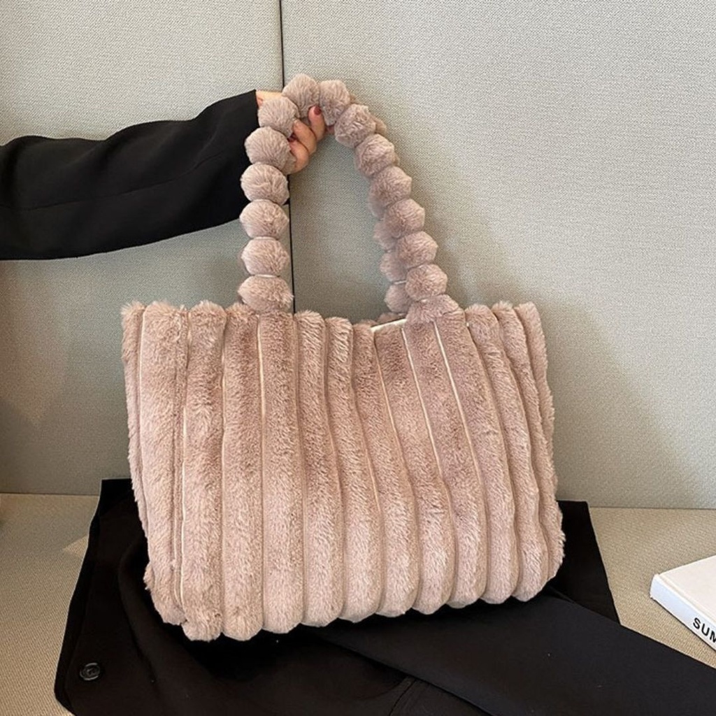 https://cdn.shopifycdn.net/s/files/1/0659/0935/8822/products/7_1d2d6733-bb79-4964-a313-5f63ef13ac32.jpg?v=1701528020