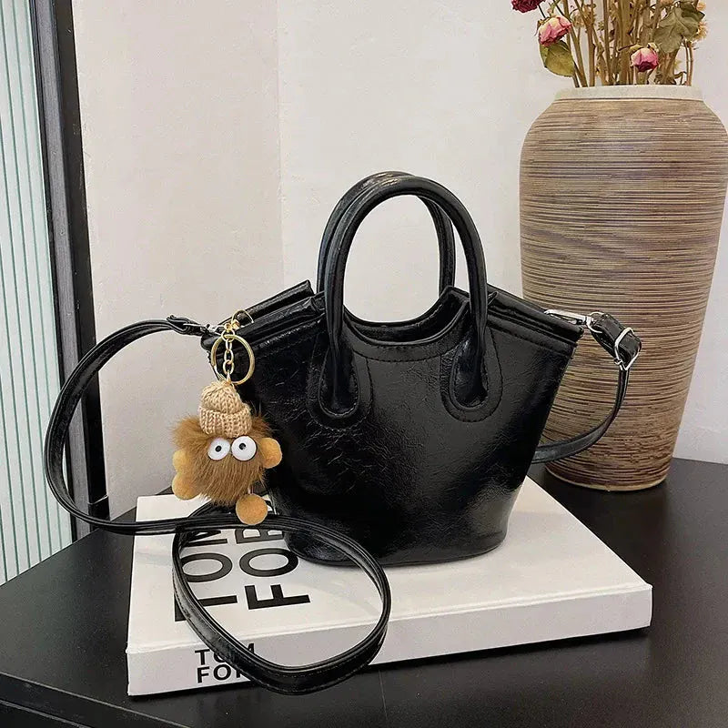 Sturdy Handle Bag