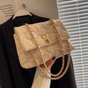 Price 5.14 USD, Weight 390g Women Autumn And Winter Chain Shoulder Messenger Popular Small Square Bag