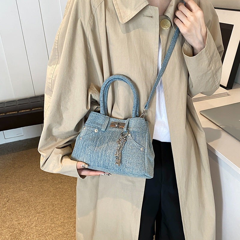 Price 6.30 USD, Weight 230g Jean Shoulder Bag Trendy Cool Rivet Tote Portable