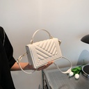 Price 2.84 USD, Weight 370g Simple Messenger Bag Casual Indentation Western Style Portable Women