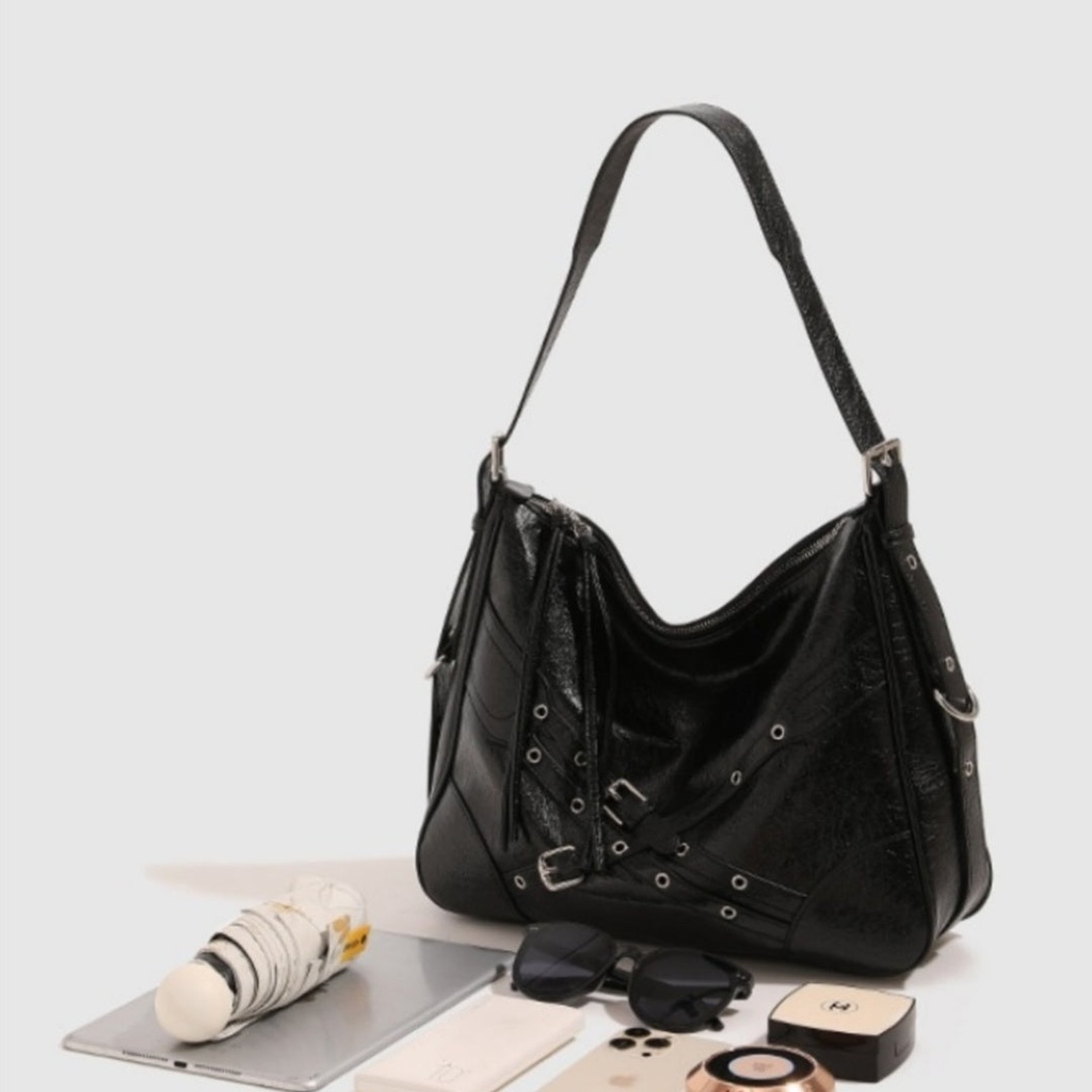 Price 14.93 USD, Weight 520g Y2g Punk Large Capacity High-grade Tote Bag For Women