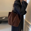 Price 4.36 USD, Weight 320g Retro Bags Women's Large Capacity Autumn Simplicity Work Commuter Shoulder Underarm Bag