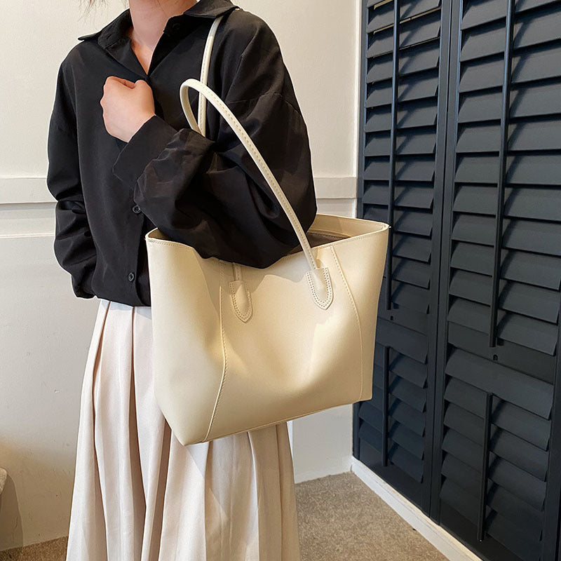 price 4.36usd  weight 510g Simple Commute Large Capacity Bag For Women