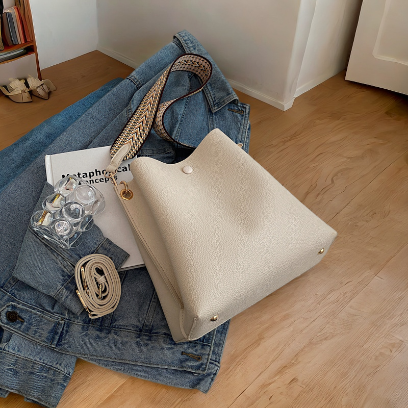 Retro Bucket Shoulder Bag