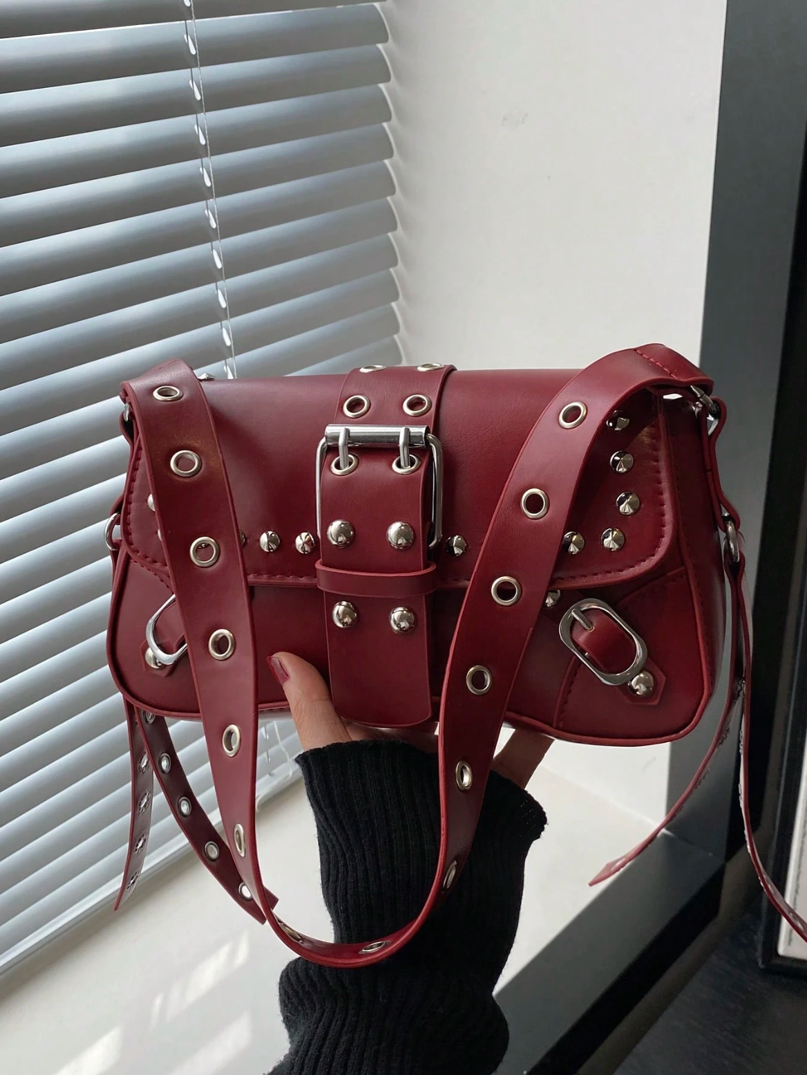 Wine red