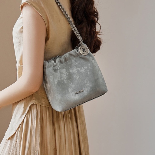 Price 24.58 USD, Weight 470g Autumn And Winter Cross-body Bag Female Chain Bucket Shoulder Leather Women Bag